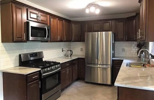 Southfield Casa | Modern Home, Secluded Hideaway in Southfield.
