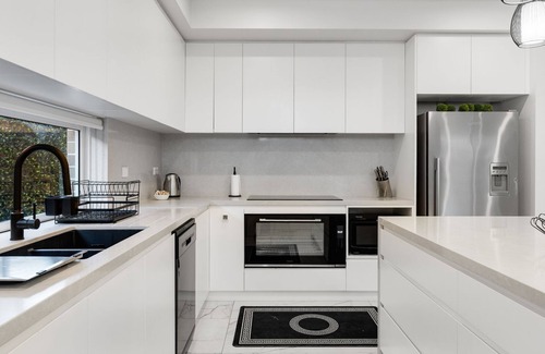Lidcombe Casa | Modern House near Sydney Olympic Park