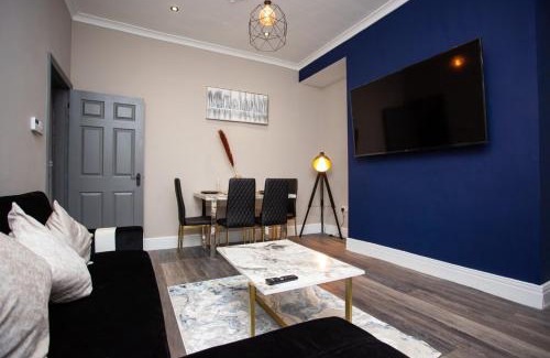 Westoe Apartamento | Modern Interior Spacious Four Bedroom Apartment