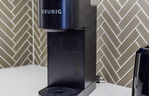 Fort Worth Apartamento | Modern King Bed | Pool+Gym+Free Parking+Stockyards