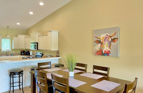 Lake Hamilton Condominio | Lake Hamilton Condo w / 180 ° Lakefront View-Main Channel, ubicación central