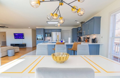 Eufaula Casa | Modern Lakeside Retreat