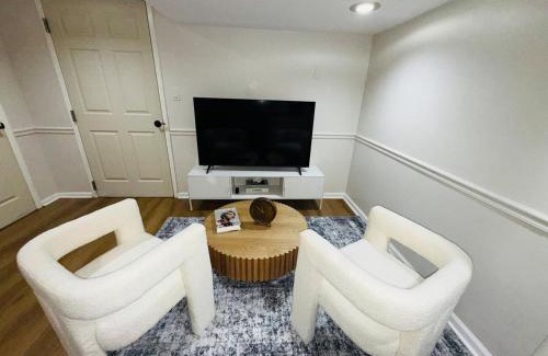 Weequahic Apartamento | Modern loft 9 min from EWR