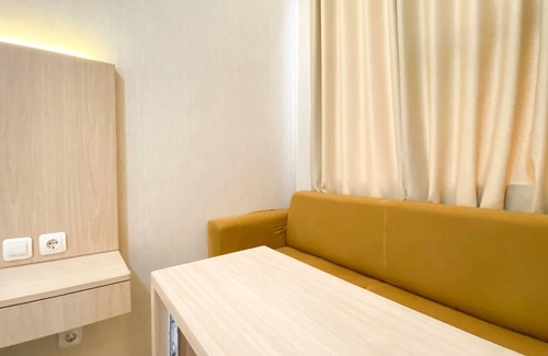 Bekasi Timur Apartamento | Modern Look And Homey Studio Apartment At Transpark Juanda Bekasi Timur