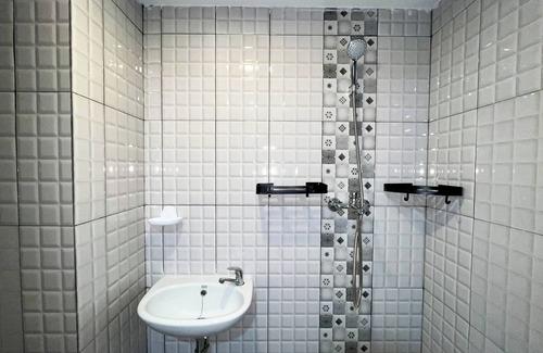 Medan Apartamento | Modern Look Studio At De Prima Apartment