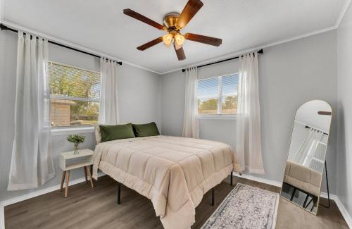 Lawton Casa | Modern Luxury Haven - Near Fort Sill & Hospital