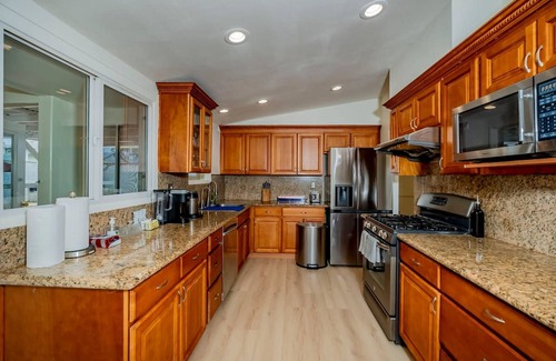 Glendora Casa | Modern Luxury in San Gabriel Valley Retreat
