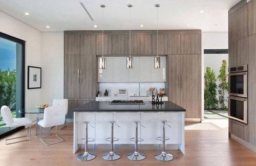 Melrose Villa | Modern Luxury Villa w/ Rooftop