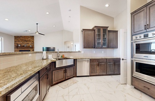 Central Scottsdale Casa | Modern marble beauty with mountain views, fireplace, patio & great location