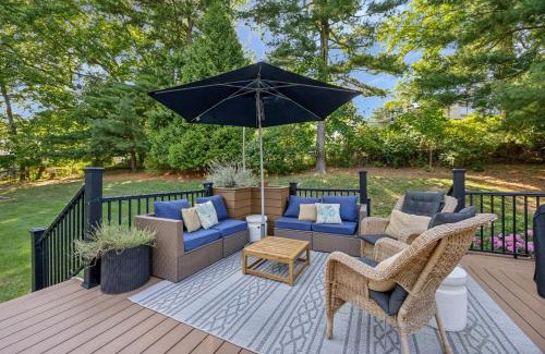 Exton Casa | Modern Mid-Century Retreat