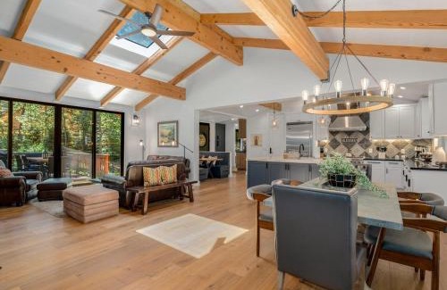 Incline Village Casa | Modern Millcreek Home