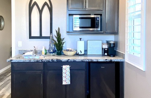 Maricopa County Apartamento | Modern Mini Apartment