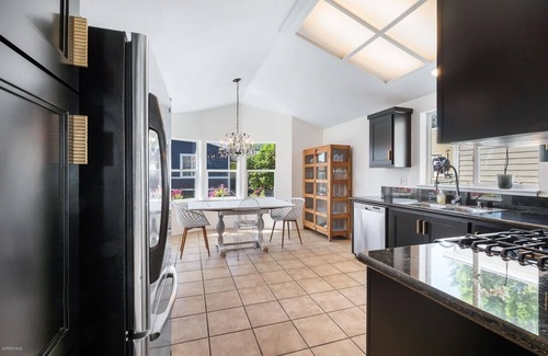 Topanga Casa | Modern Mountain-Top Designer Los Angeles Home. State of Art