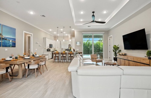 East Naples Casa | Modern Naples Retreat with Heated Pool – Close to Downtown!