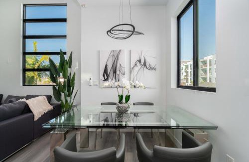 Del Rey Casa | Modern Private Marina del Rey home