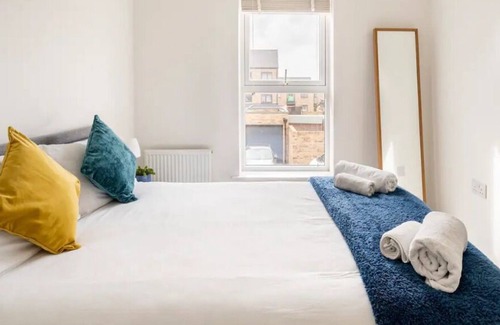 Headstone North Casa | Modern private space in tranquil North West London