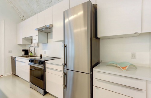 Abercorn Heights Apartamento | Modern Quonset Hut in Midtown Savannah