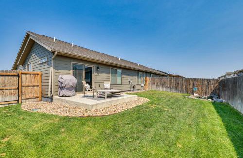 Rapid City Casa | Modern Rapid City Duplex with Yard 5 Mi to Downtown