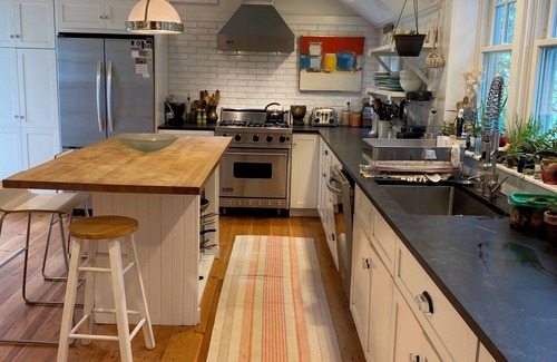 Cape Porpoise Casa | Modern Shingled Cottage in Kennebunkport