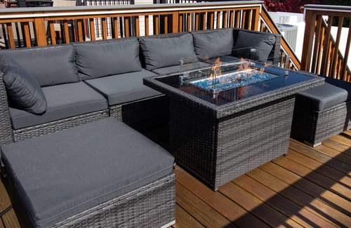 Canton Casa | Modern Smart Home w/Gourmet Kitchen, Peloton & King Suite with Rooftop Deck