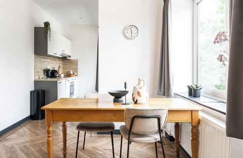 Centrum Apartamento | Espacio moderno, ideal para los amantes de la elegancia y céntricamente ubicado.