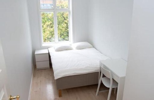 Engen Casa | Modern, spacious apt, center of Bergen, 4br