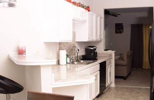 Prosperity Church Road Casa | Modern & Spacious Townhome in University Area