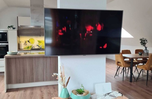 Schwedelbach Apartamento | Modern studio/apartment