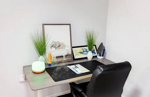 Bayonne Apartamento | Modern Studio Getaway 20 MINS to NYC 10MIN EWR