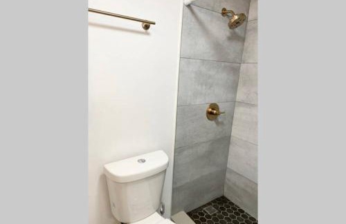 Southwest Orlando Apartamento | Modern Studio on I-Drive: parking + pool included