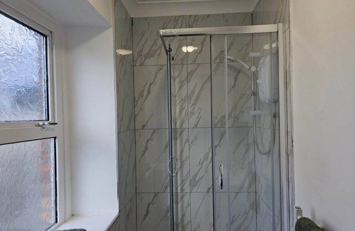 Bridgend Apartamento | Modern & Stylish 1 bedroom flat