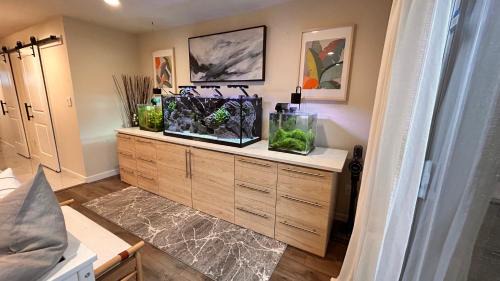 SeaTac Apartamento | Modern Townhome Near Seatac International Airport