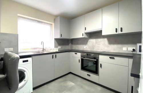 Preston Apartamento | Modern two bed apartment in Wembley by Leda Homes