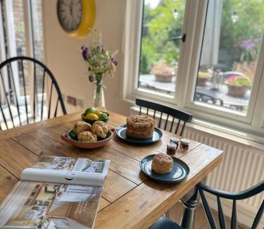 Happisburgh Casa | Modern two bed barn in Happisburgh - dog friendly - close to beach