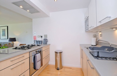 Dyce Apartamento | Modern two bedroom Aberdeen apartment with river views