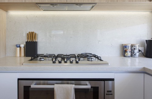 North Coogee Casa | Modern ultra -stylish home just a stroll to the beach