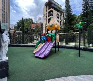 Envigado Apartamento | Modern Units Poblado with stunning view