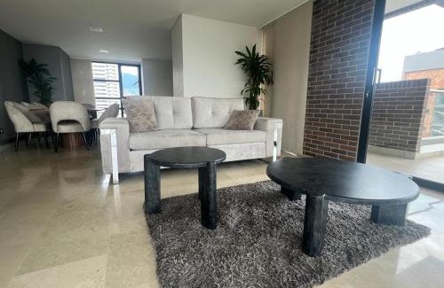 Envigado Apartamento | Modern Units Poblado with stunning view
