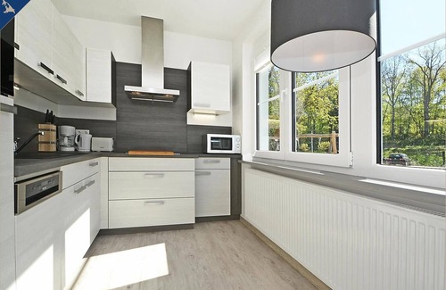 Heringsdorf Apartamento | La Villa Doris es una villa moderna de la ciudad en una periferia tranquila con residentes.