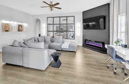 Gunter Afs Casa | Modern vacation home near Maxwell-Gunter AFB