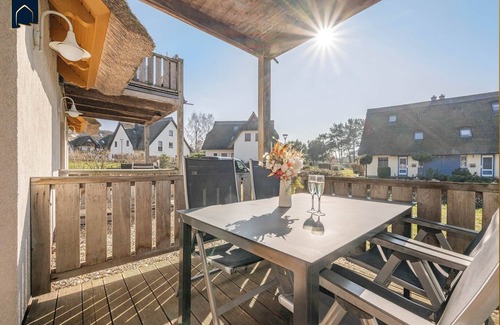 Loddin Casa | Modern vacation home with sauna & garden - close to nature and comfortable on Usedom