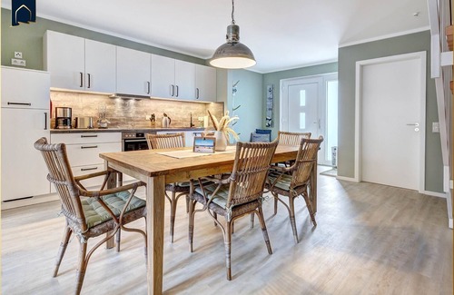 Koelpinsee Casa | Relaxing vacation home WindSpiel: comfort and proximity to nature in Loddin