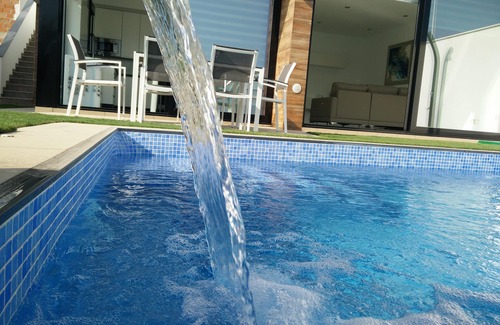 San Pedro del Pinatar Villa | Villa moderna con piscina privada cerca de las playas del Mar Menor