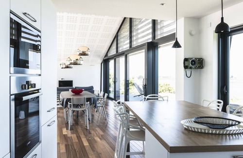 Landeda Casa | Villa moderna con impresionantes vistas al mar, piscina, Jaccuzi.