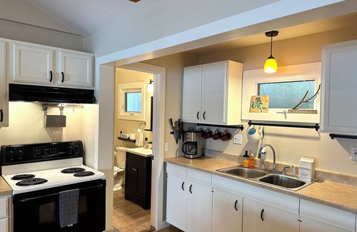 Town of Milo Cabaña | casa frente al mar en la moderna Keuka Lake - cerca de Penn Yan y vino Finger Lakes!