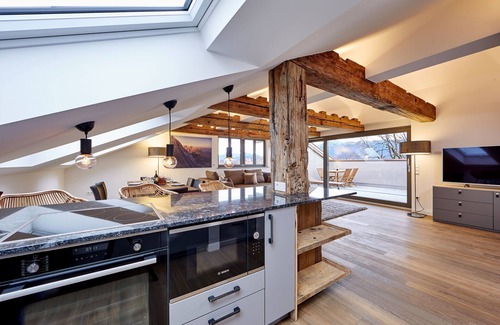 Murnau am Staffelsee Apartamento | MODERNO con FLAIR de TRADITION - ATTIC GROUND- 92sqm - 2 personas - TERRAZA DEL TEJADO