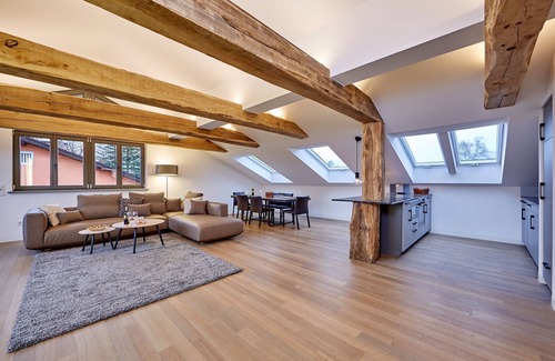 Murnau am Staffelsee Apartamento | MODERNO con FLAIR la TRADICIÓN - ATTIC 86qm - 2 personas - TERRAZA DEL TECHO