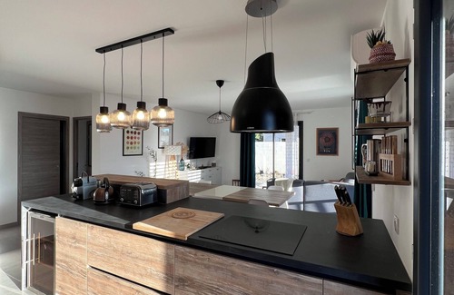 Ghisonaccia Casa | Modern wooden villa between sea and mountains - garden and covered terrace