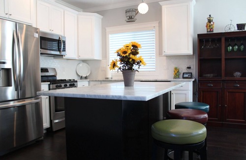 Coeur d'Alene Casa | Modern yet comfortable. Perfect to relax, and as a base from which to explore.
