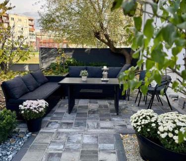 Jagodina Apartamento | Moderna kuca u centru- dve spavaće sobe, parking u okviru dvorista